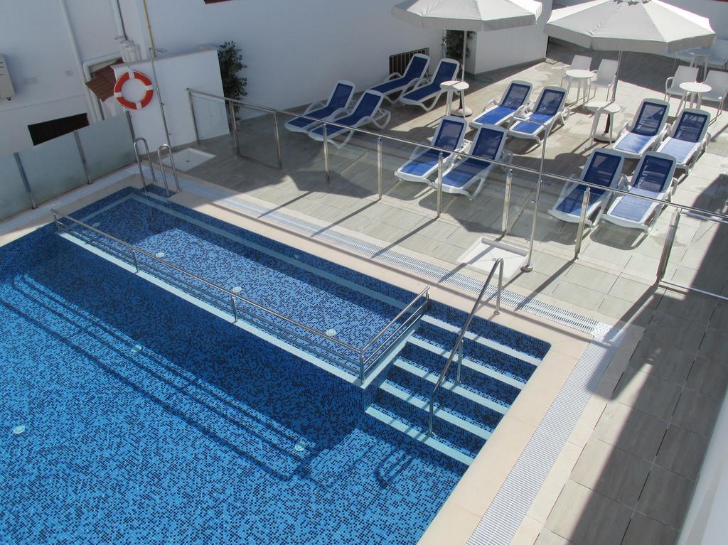 Apartamentos Trinidad Alange Ngoại thất bức ảnh